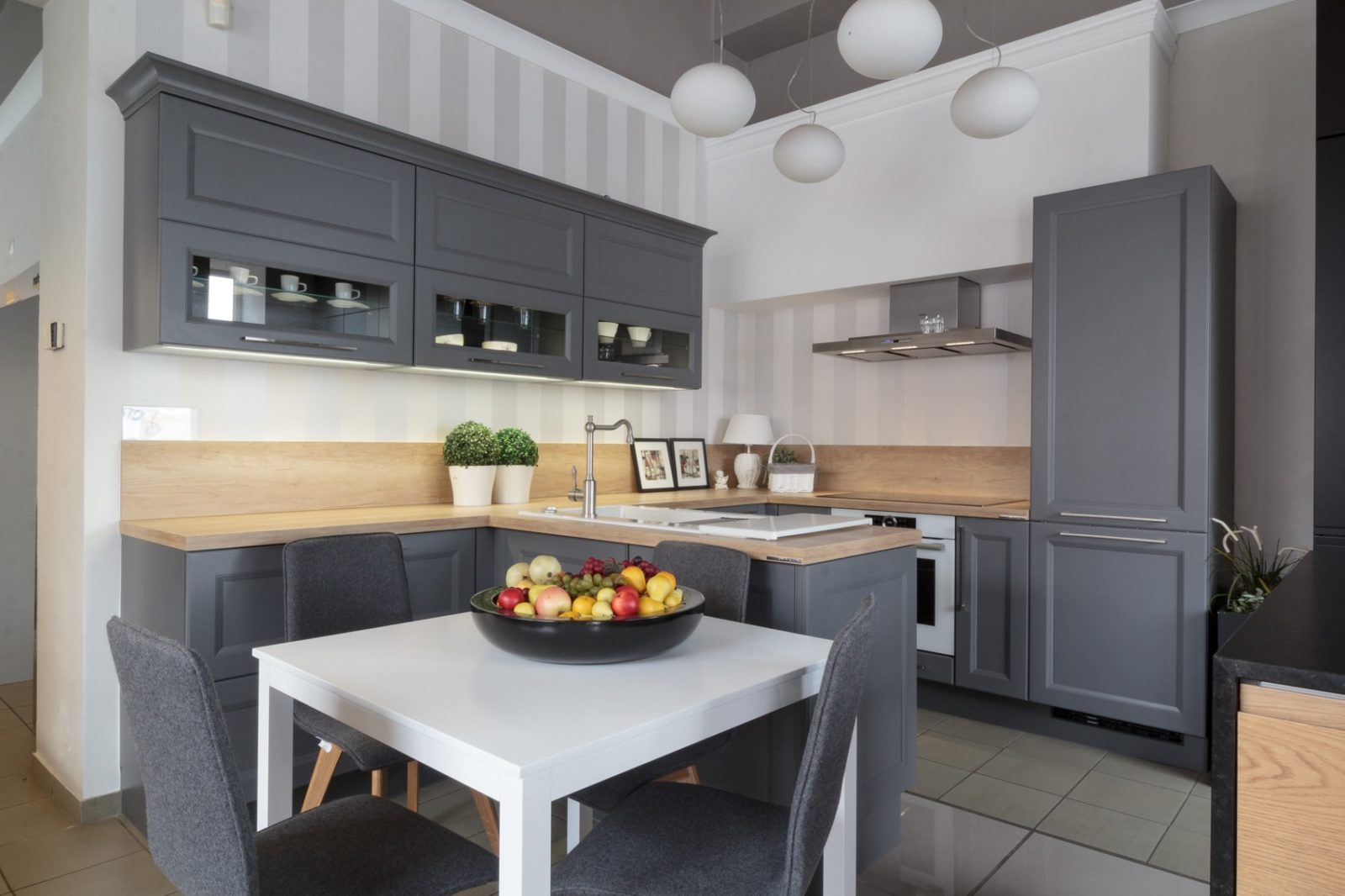 Klasyczna kuchnia – VILLA II M112