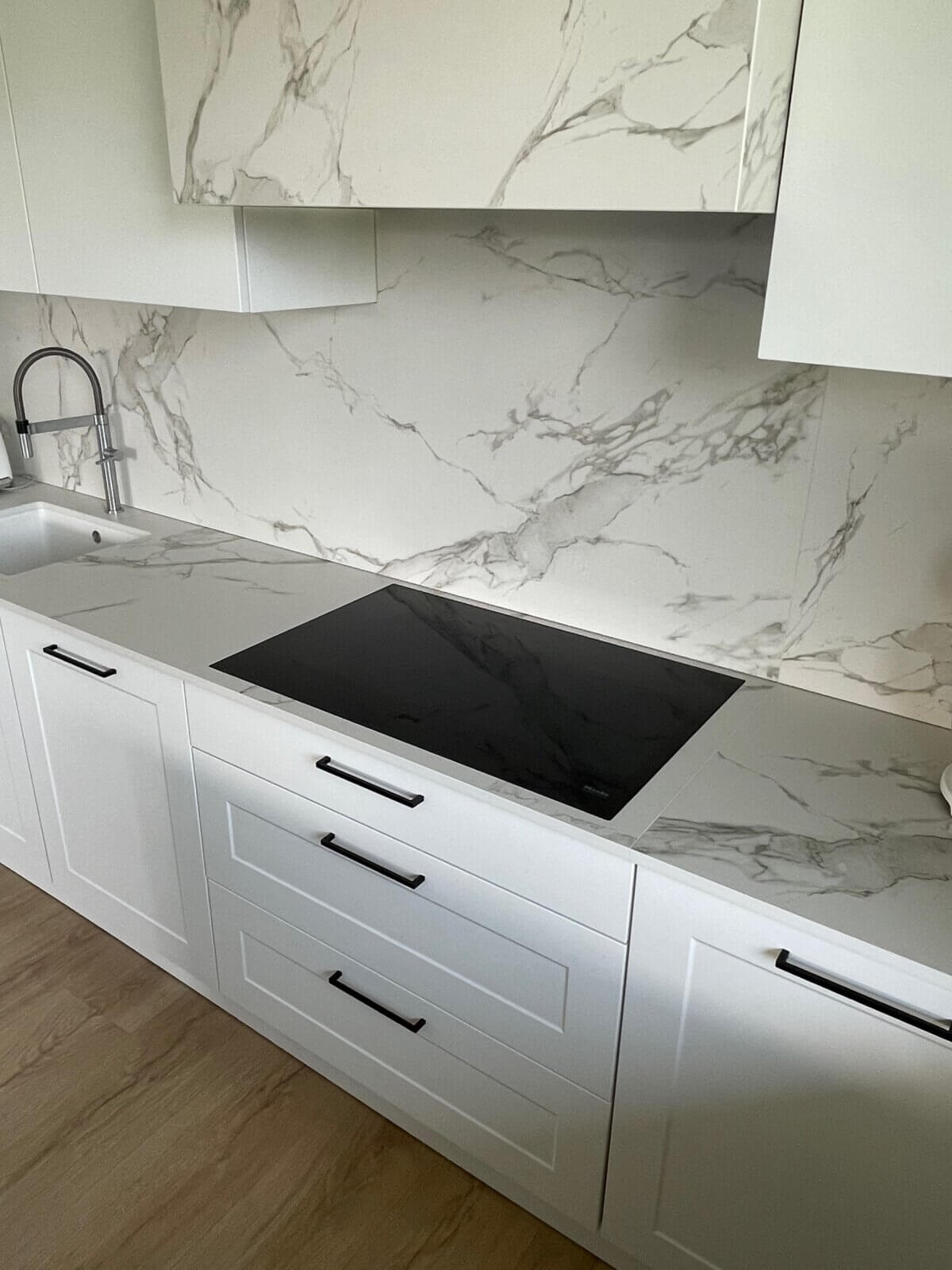 Kuchnia w stylu Glamour - zdjęcie 8