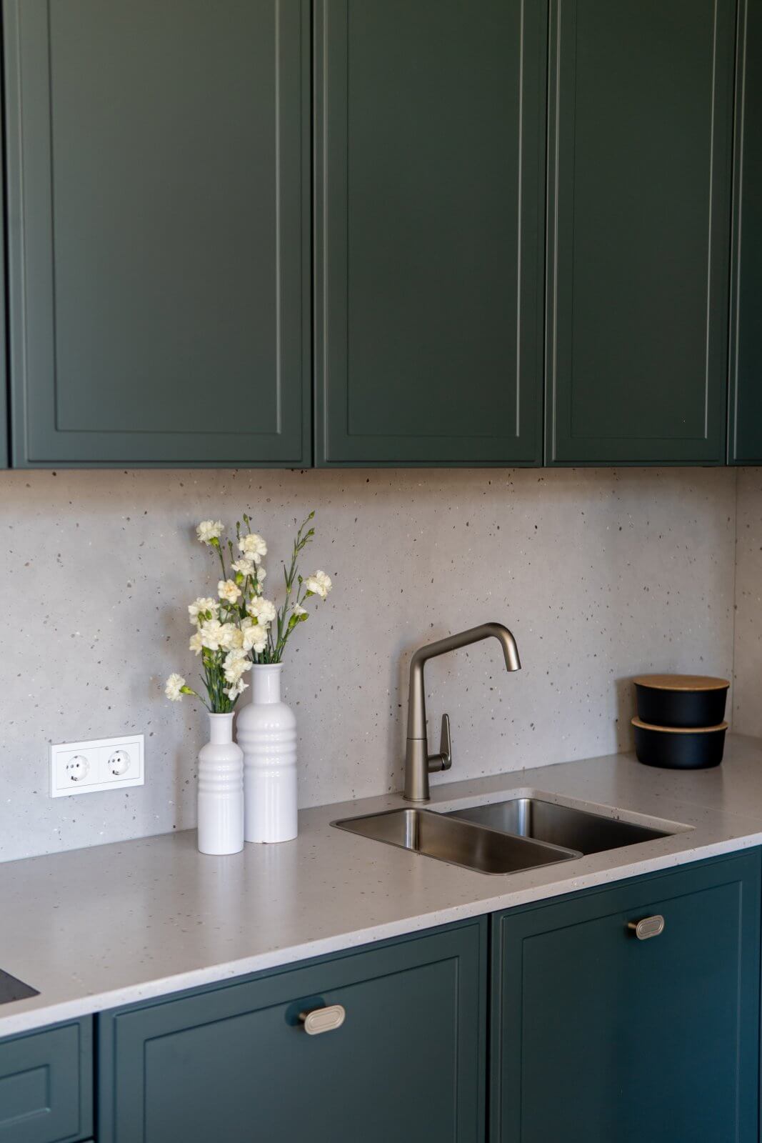 Klasyczna kuchnia w kamienicy - zdjęcie 5